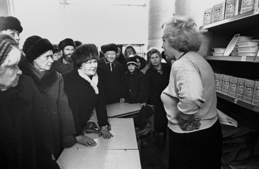 Дефицит в СССР: Как жили советские люди в конце 1980-х