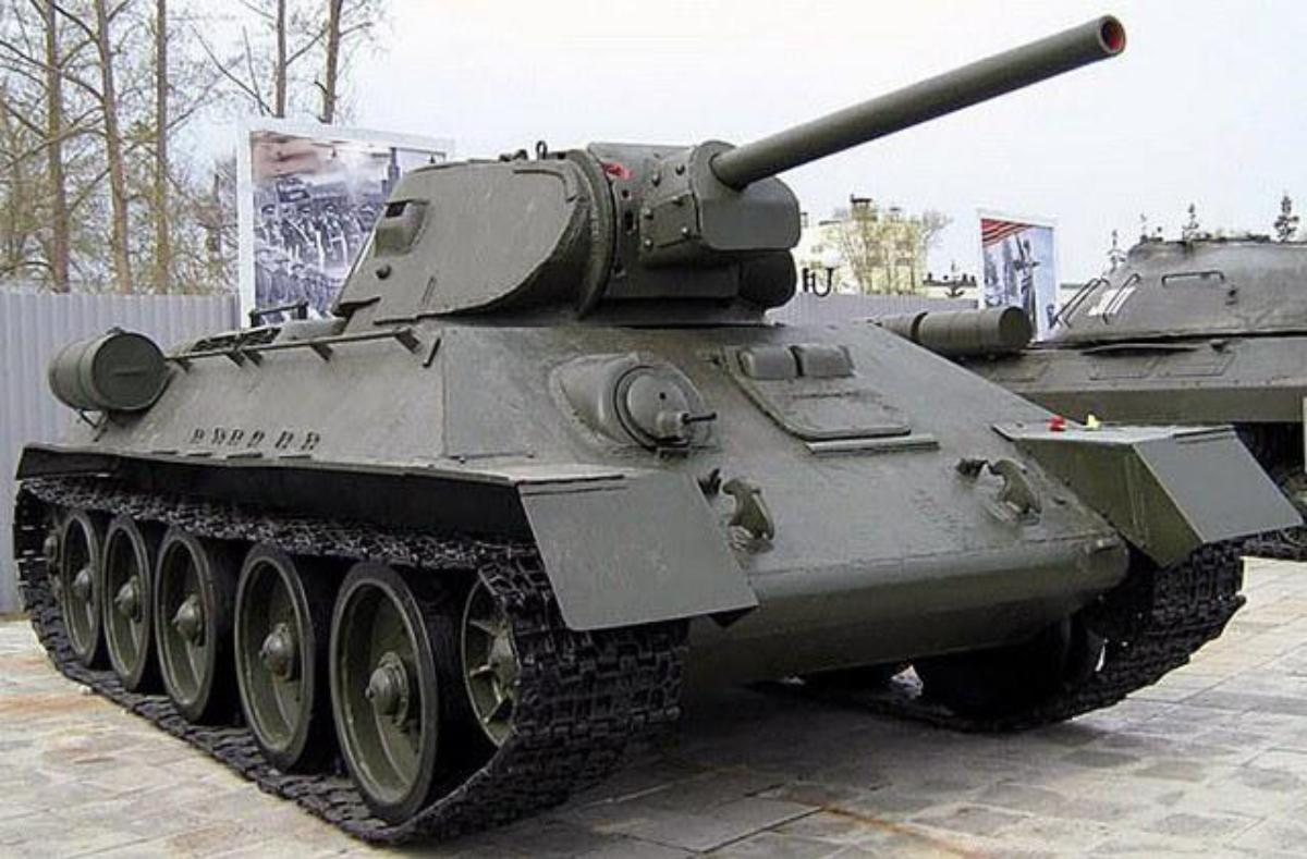 Разработчик т 34. Танк СССР Т-34. Танк т34. Т 34 СССР. Т-34 танк СССР фото.
