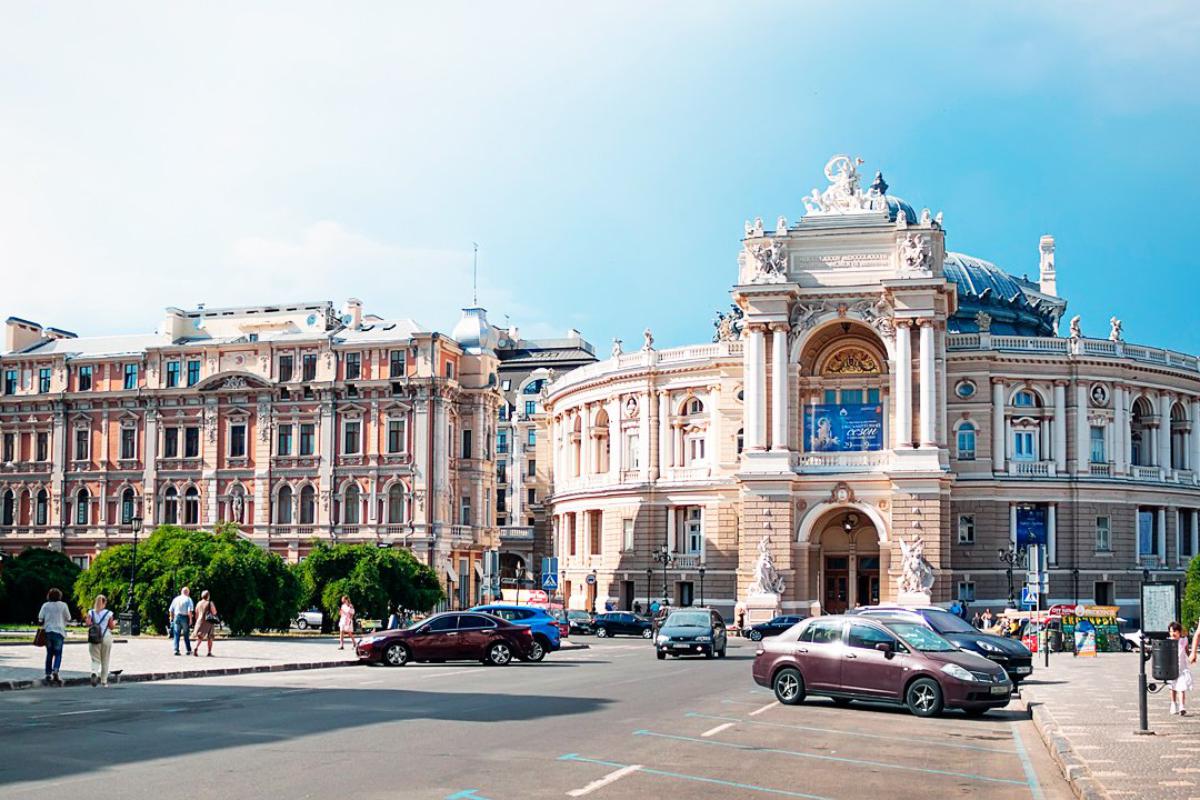 Odessa. Одесса площадь города. Одесса центр города. Одесса панорама. Мэрия Одессы.