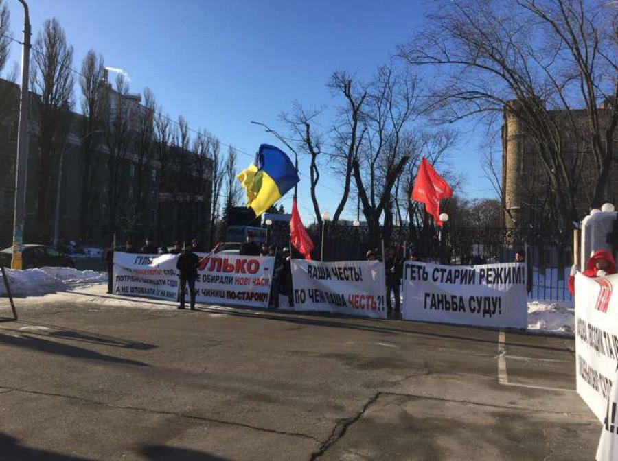 Зачем Офису Зеленского неоднократно зашкваренный судья Борис Гулько?