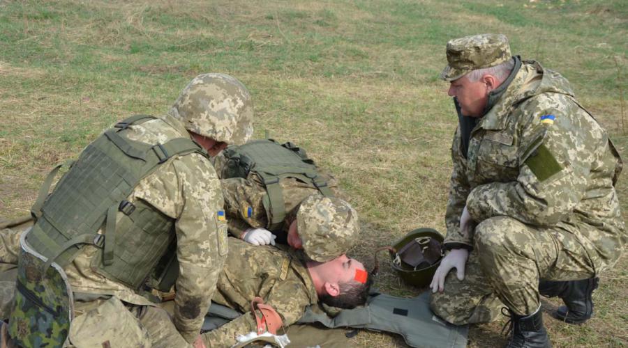 Наталя Воронкова: Як Україна допомагає удосконалювати американські стандарти тактичної медицини | FAKEOFF